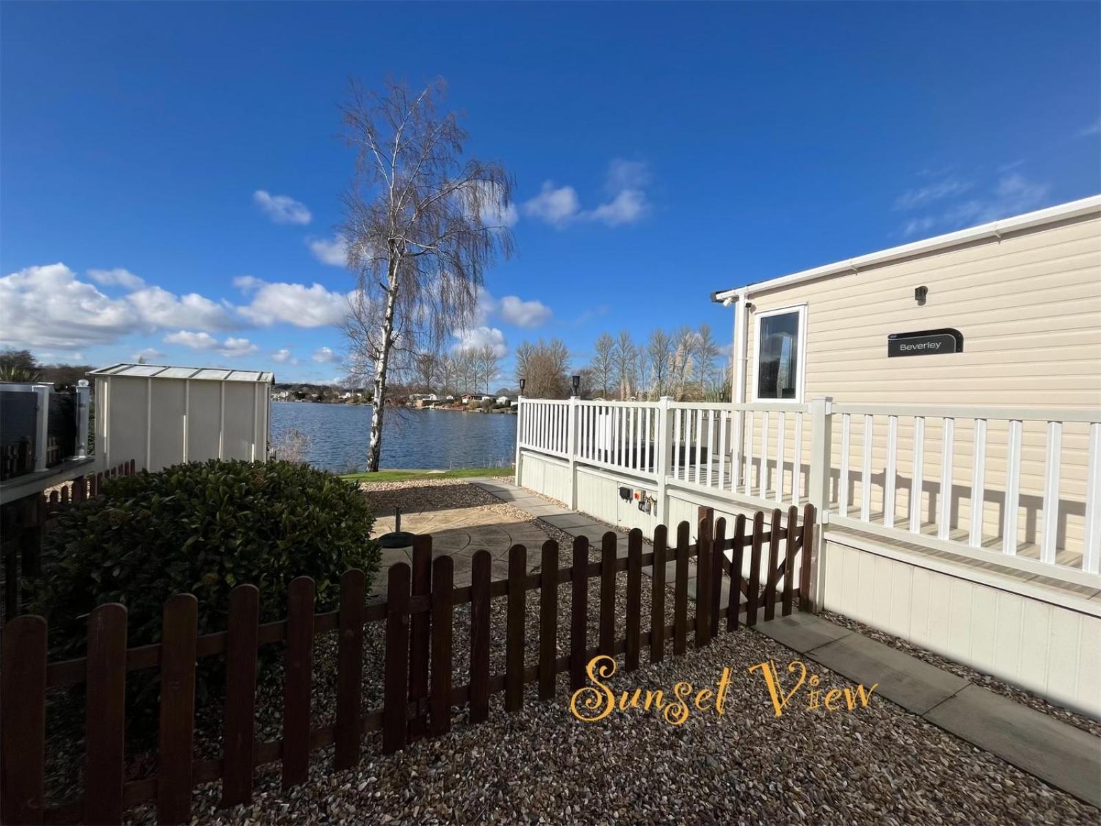 Tattershall Lakes Sunset View Caravan Lakeside, Hot Tub, Garden, Private Fishing Peg & Wifi Eksteriør bilde